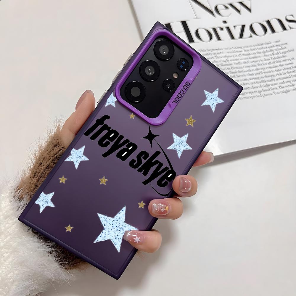 Singer F-Freya Skyes Phone Cas - Samsung Galaxy S24 评论和价格